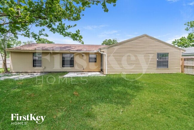 Building Photo - 11073 Steeding Horse Dr