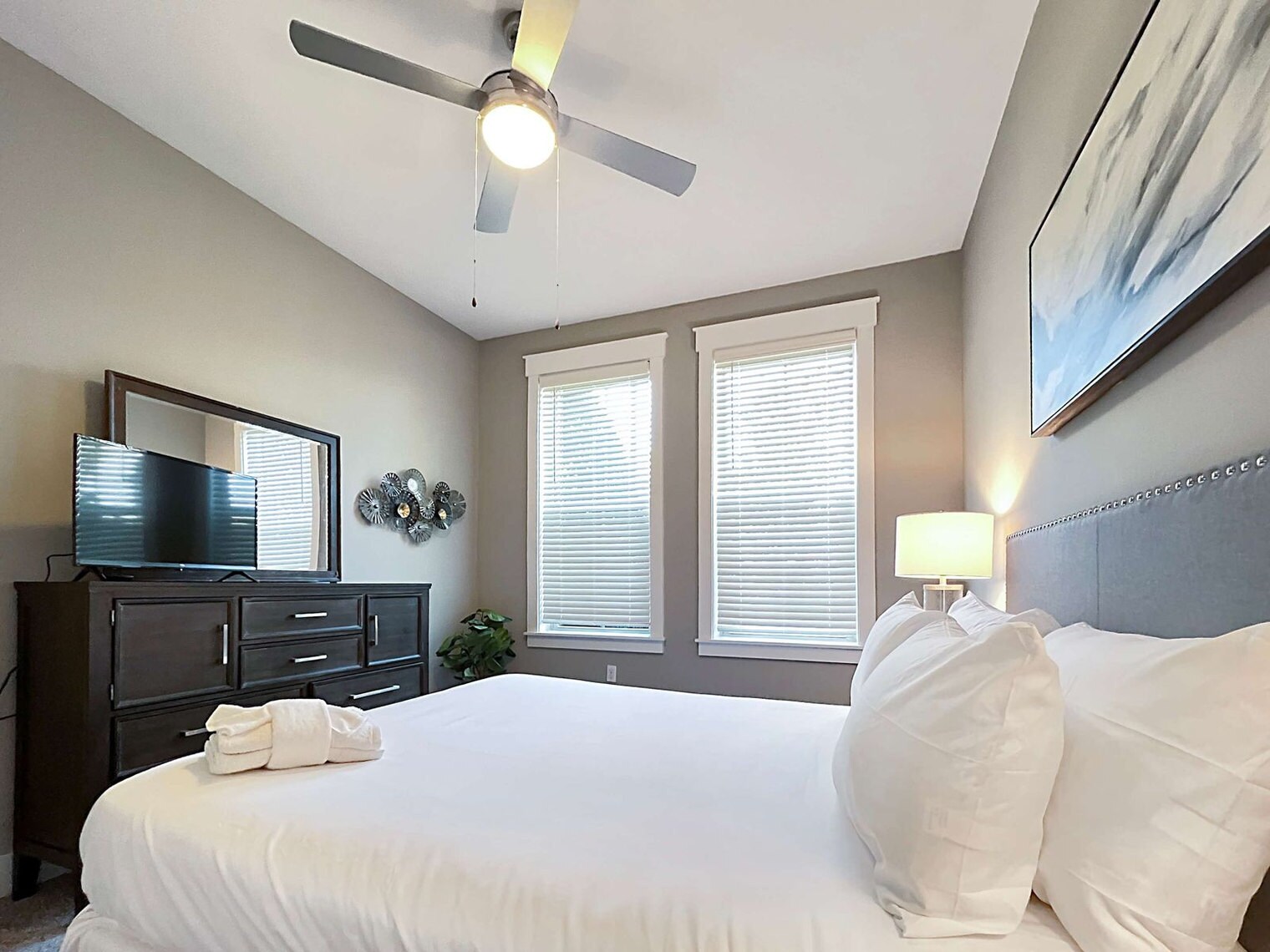 Building Photo - 4310 W Spruce St