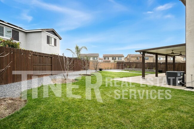 Building Photo - 7049 Star Trail Wy