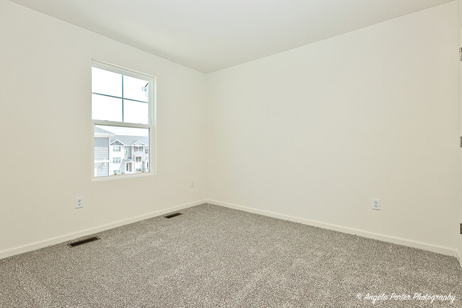 Building Photo - 2161 Yellowstone Blvd