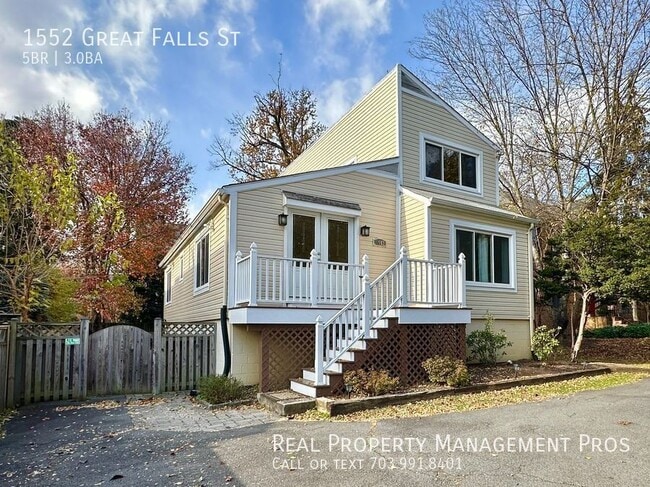 Building Photo - 1552 Great Falls St