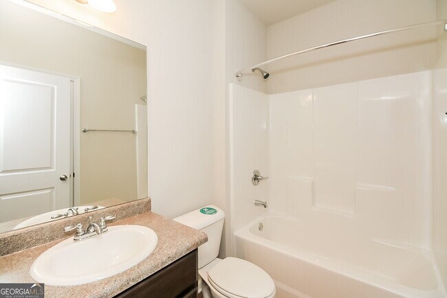 Building Photo - 228 Addy Ln