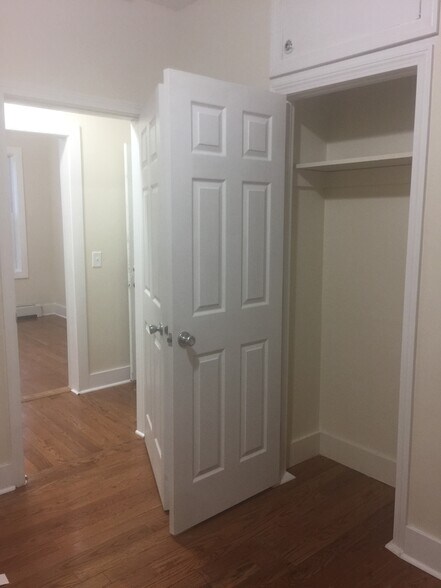 Building Photo - 75 Heath St