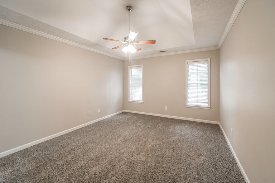 Building Photo - 47 Noah Dr