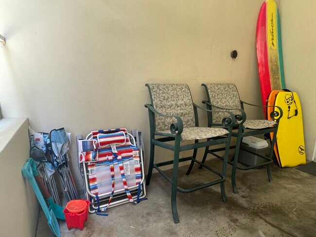 Beach toys for your enjoyment - 408 17th St