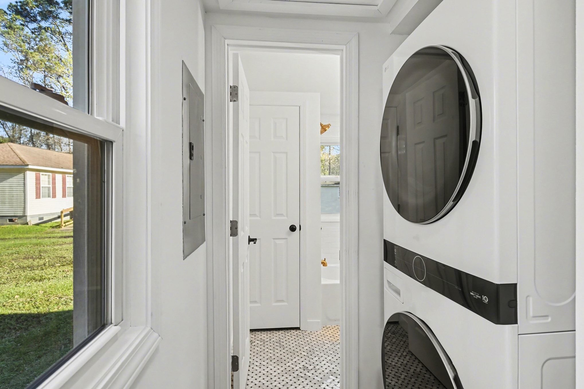 Building Photo - 510 Parsons Rd