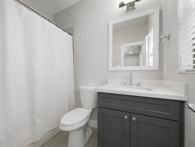 Building Photo - 3804 Sherman St