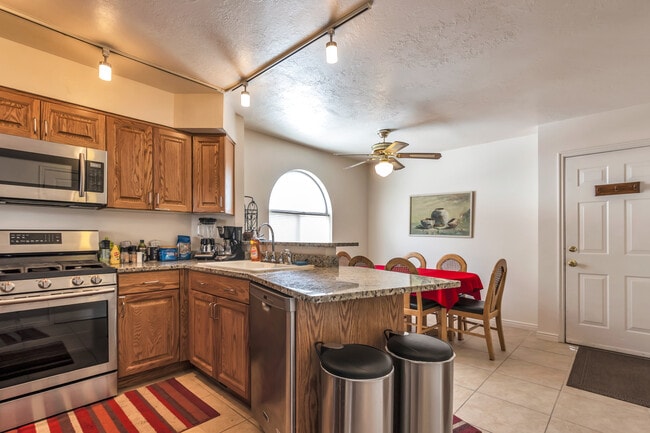 Building Photo - 3563 E Wasatch Grove Ln