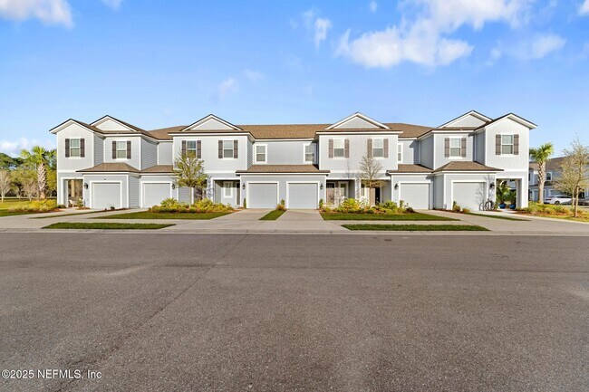 Building Photo - 13109 Annie’s Walk Dr