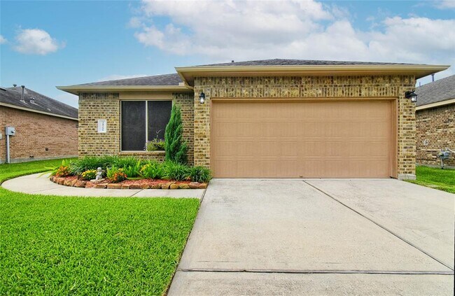 Primary Photo - 21506 Cotton Valley Ln
