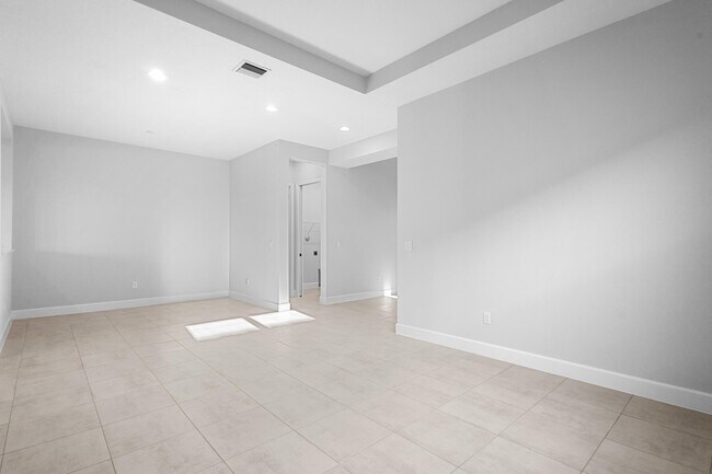 Building Photo - 14208 Lacebark Ln