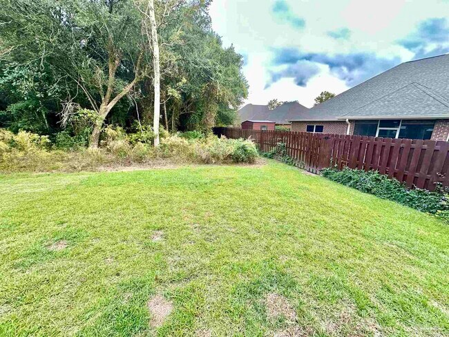 Building Photo - 8630 Meadow Flower Ln