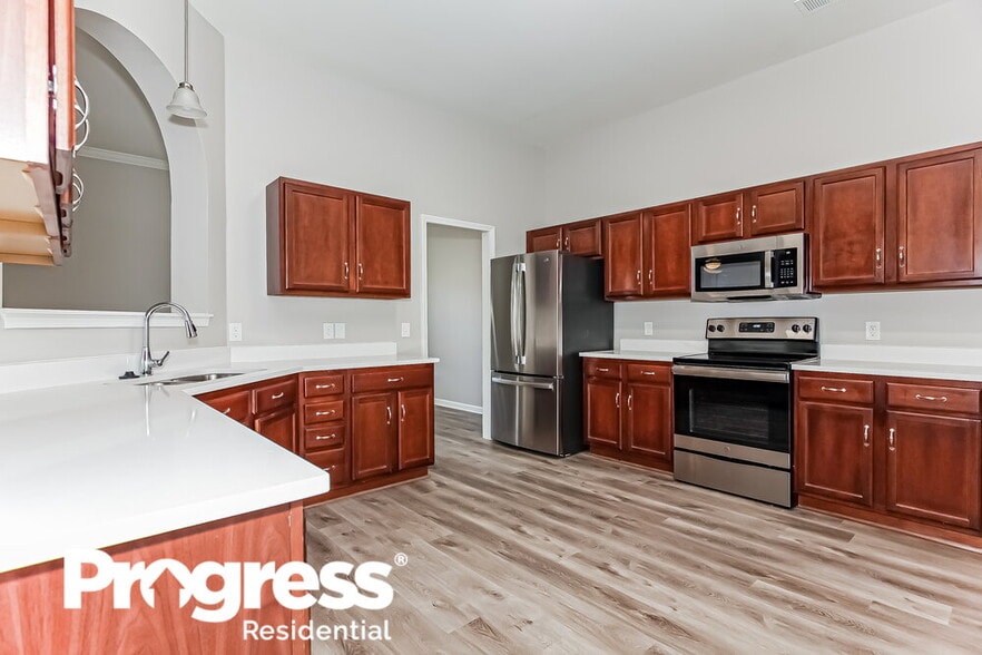 Building Photo - 7919 Ebony Rd