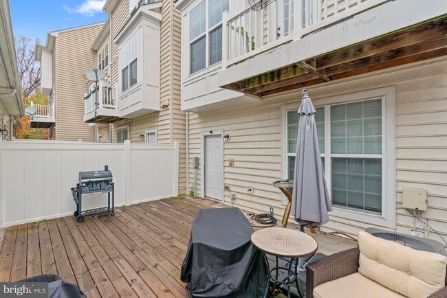 Building Photo - 8328 Gibbs Way