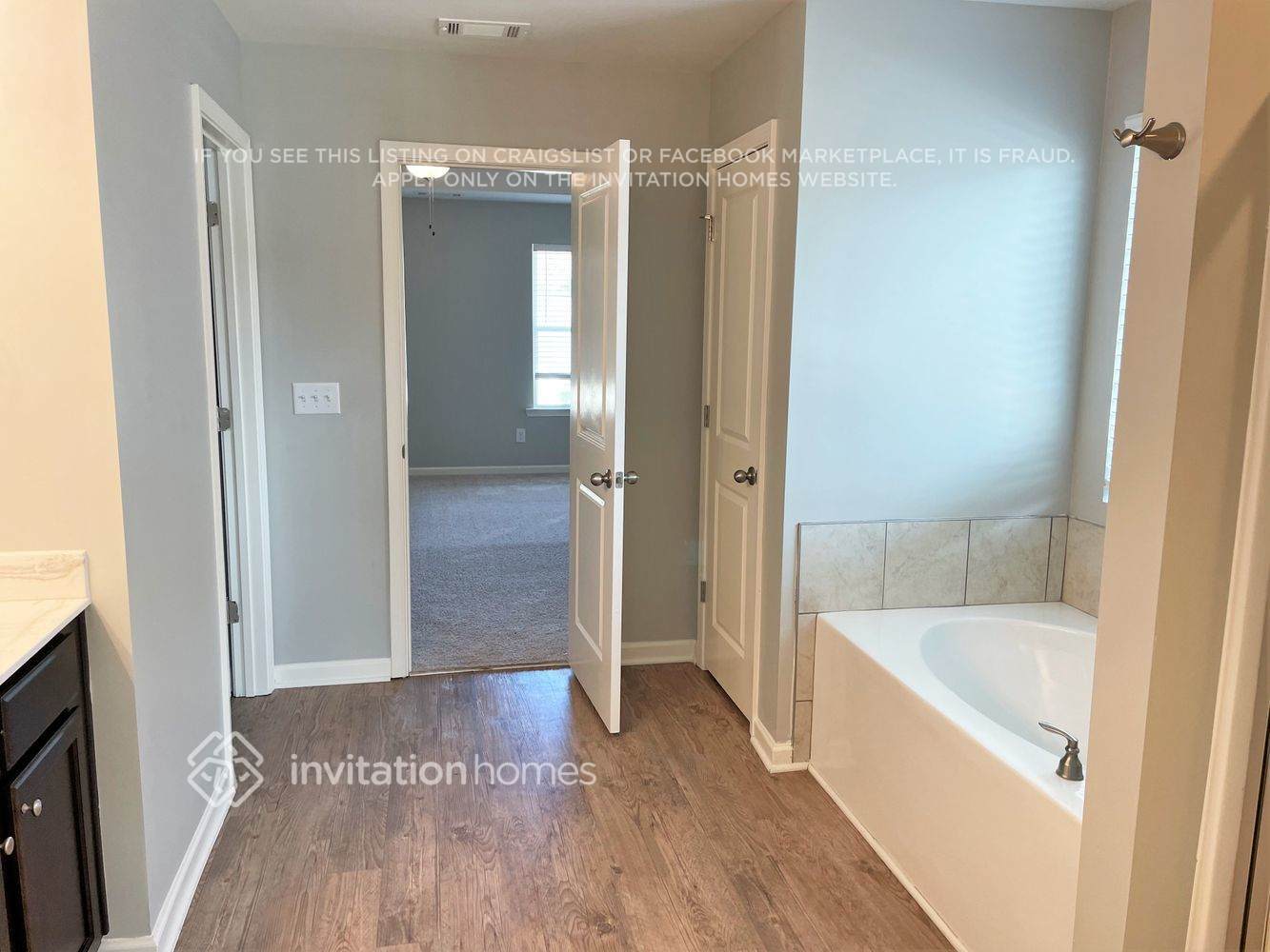 Building Photo - 35 Lantana Crossing