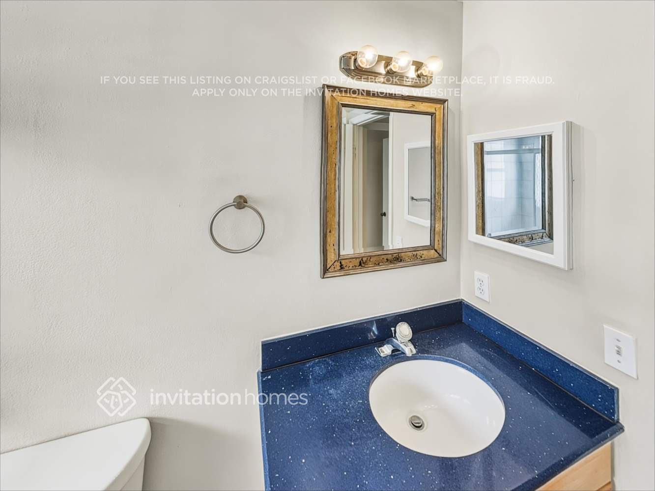Building Photo - 10769 Oak Lake Way