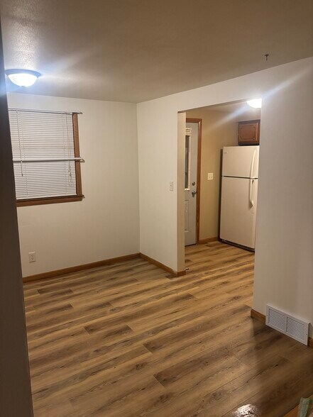 Building Photo - 1117 Melrose Ct