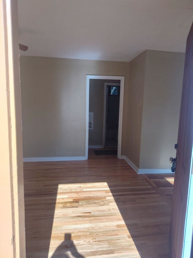 Building Photo - 4661 Churchill Dr