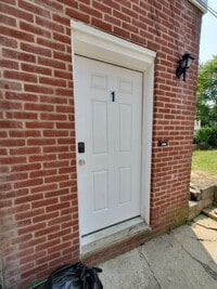 Building Photo - 114 N 5th St