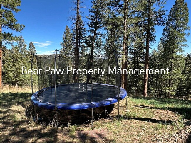 Building Photo - "Charming FULLY FURNISHED Evergreen Retreat: Spacious 4-Bed, 3-Bath Home on Fern Gulch Drive!"
