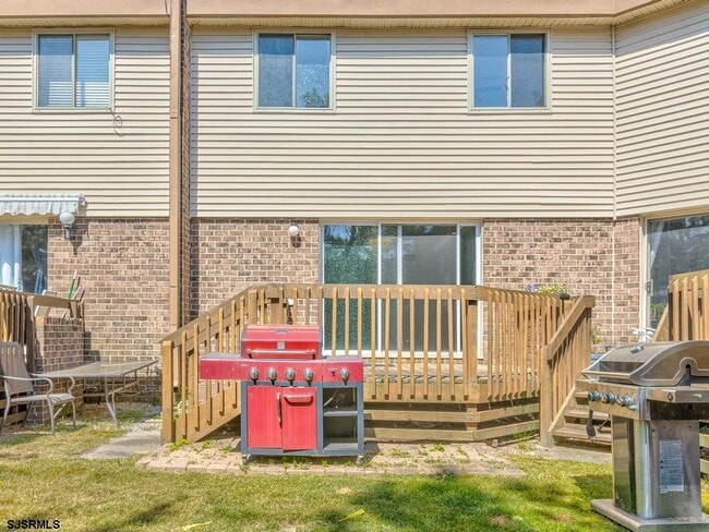 Building Photo - 801 Dudley Ct