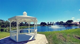 Building Photo - 9801 NW 45th Ln