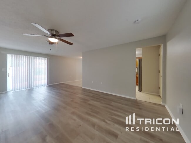 Building Photo - 3926 Cochise Terrace