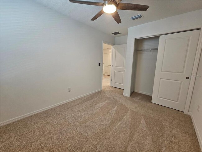Building Photo - 15060 Cuzcorro Ct