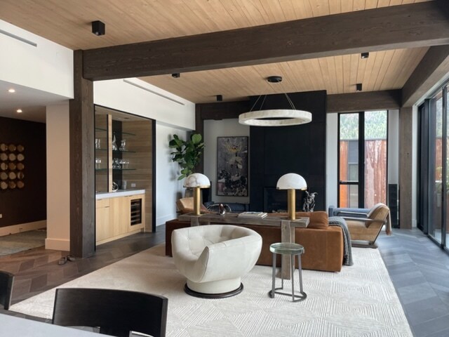 Building Photo - 100 4th St W