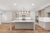 Building Photo - 809 Overton Ave