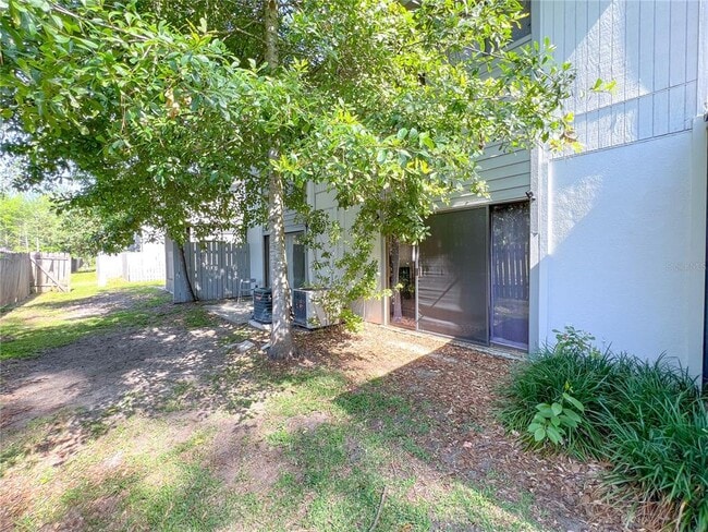 Building Photo - 4437 NW 41 Pl