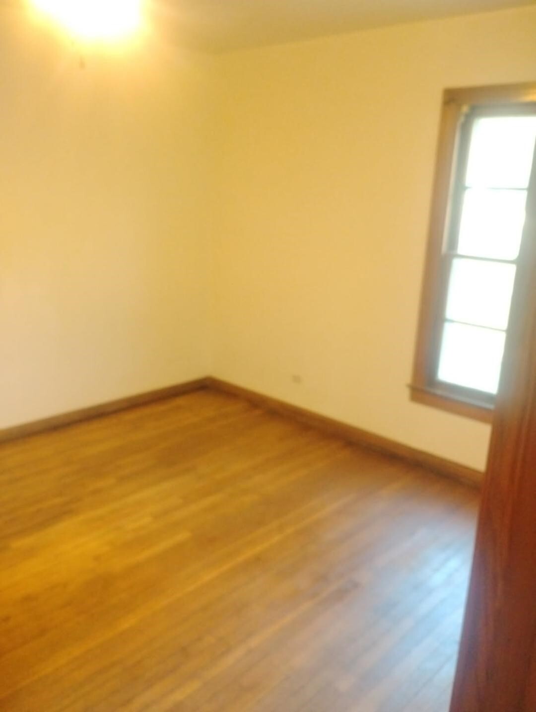 Building Photo - 216 E Morris St