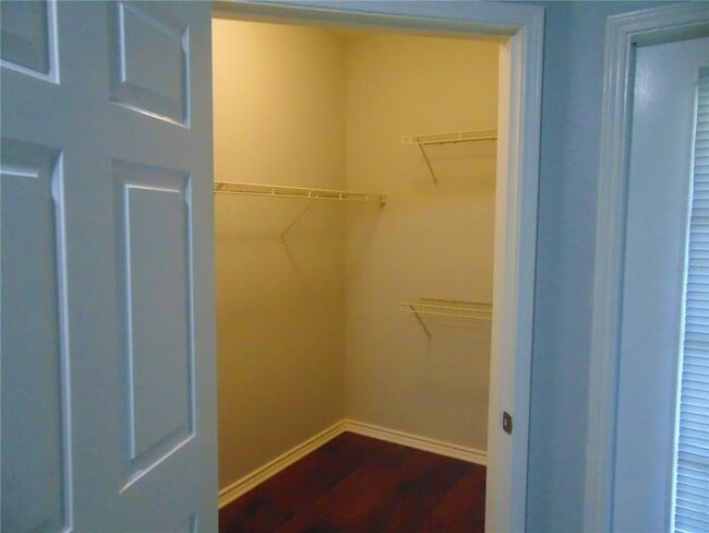 Building Photo - 4323 Bayside Village Dr