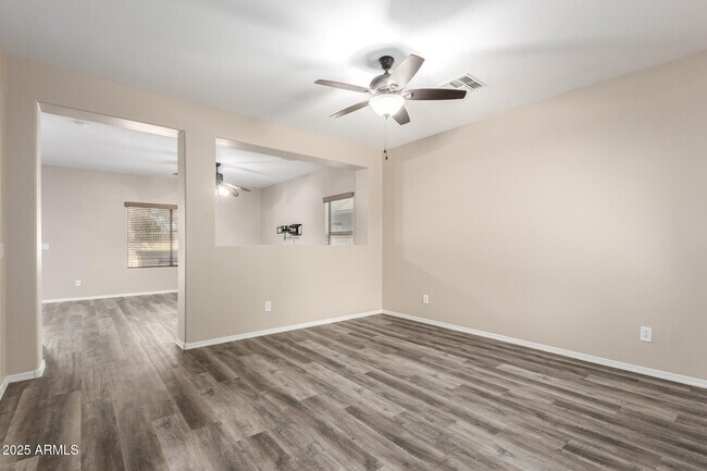 Building Photo - 111 N 193rd Dr