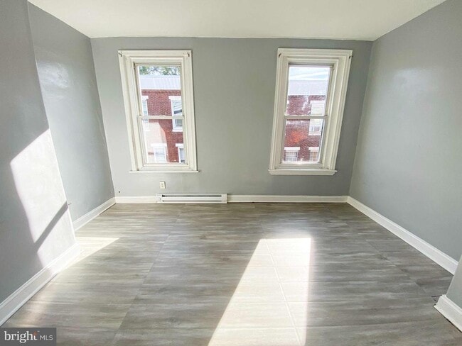 Building Photo - 3050 Hartville St