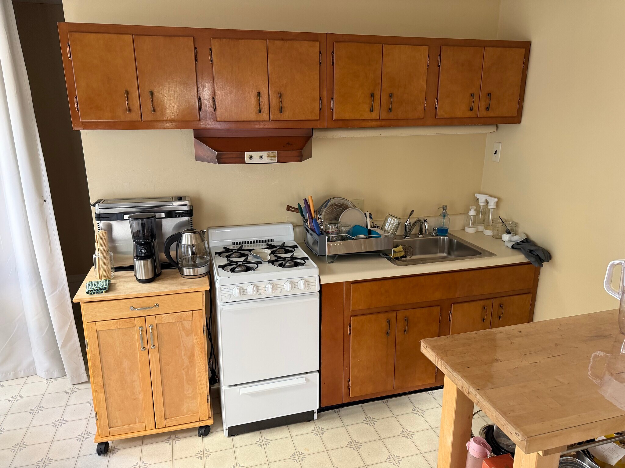 Kitchen - 26 Oxford St