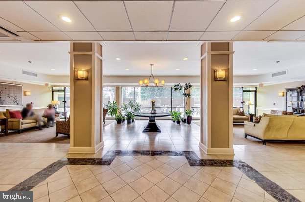 Building Photo - 6800 Fleetwood Rd