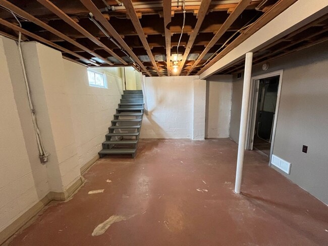 Building Photo - 2 Bed 1 Bath Single Family Home in Wausau