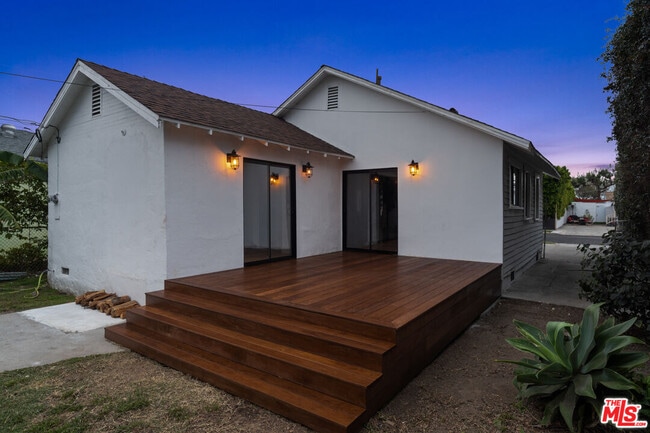 Building Photo - 11809 Marshall St