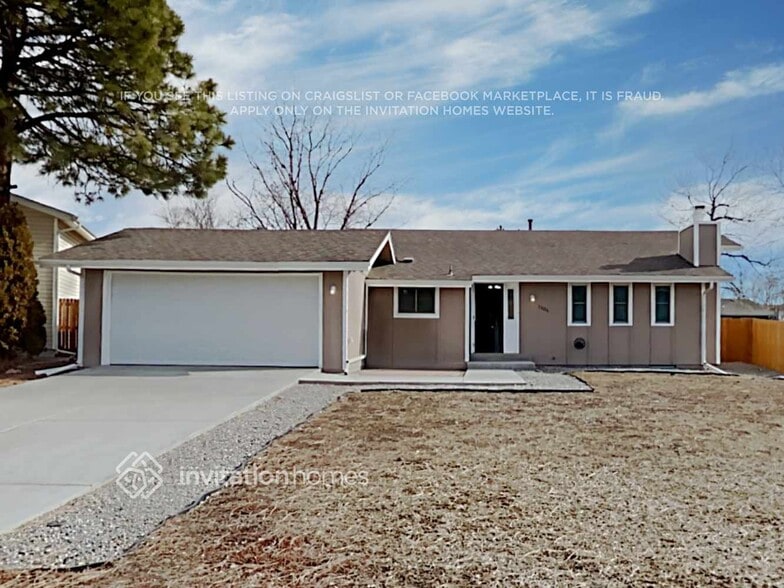 Primary Photo - 13016 Grove Cir