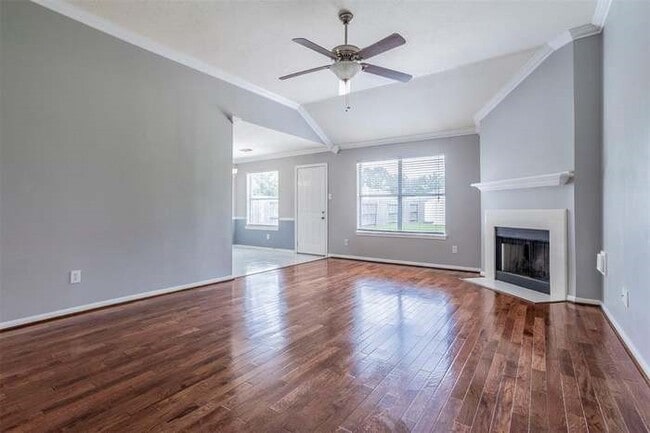 Building Photo - 221 Armand Bay Dr