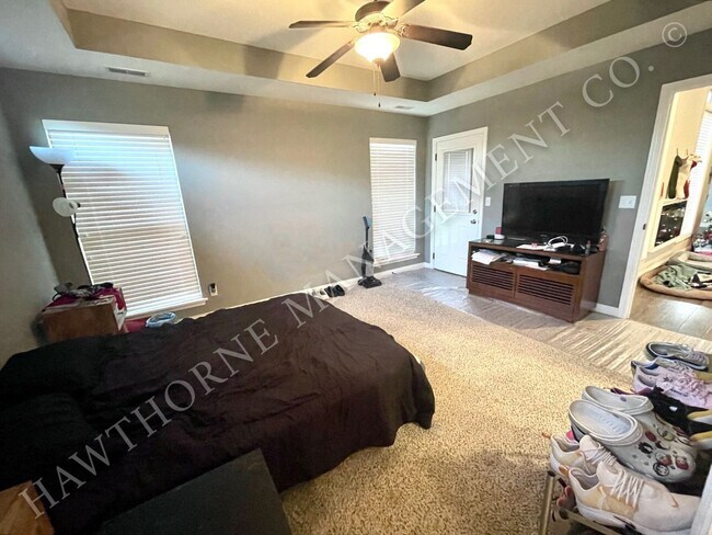 Building Photo - Beautiful 3 Bedroom Home in Southern Columbia