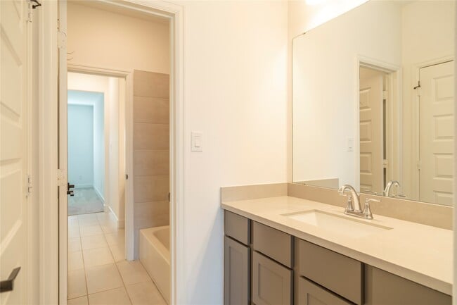 Building Photo - 29856 Smoky Ridge Rd