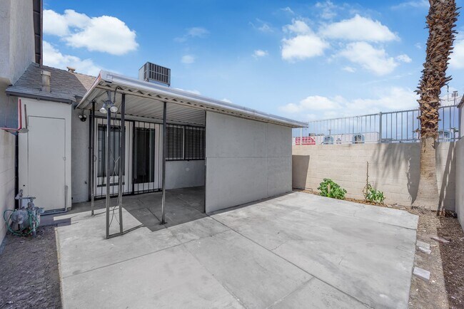 Building Photo - 3100 Chadford Pl