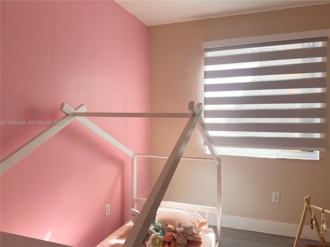 Building Photo - 6670 NW 114th Ave