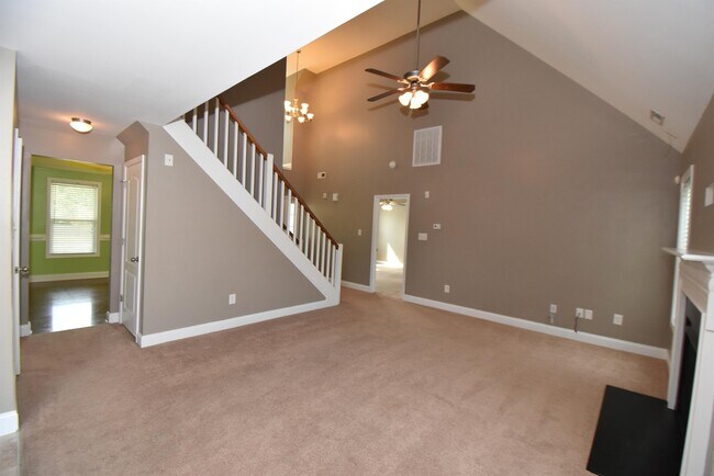 Building Photo - 131 S Prince Henry Way