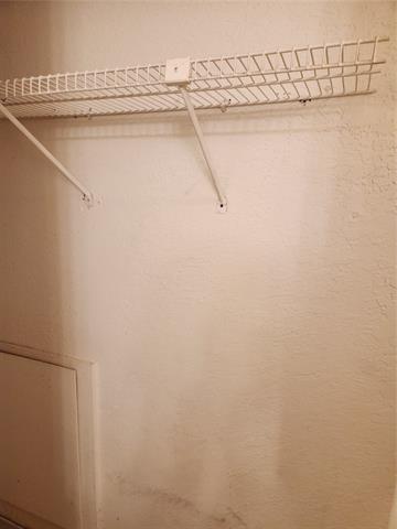 Building Photo - 9813 Walnut St