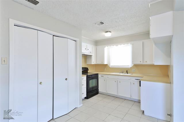 Building Photo - 419 Somerset Pl