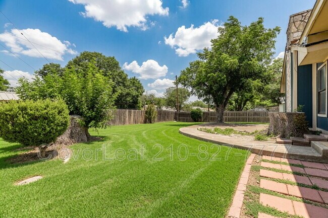 Building Photo - 3503 Clearfield Dr