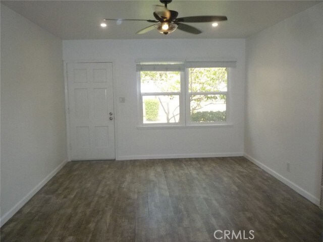 Building Photo - 15709 Brighton Ave